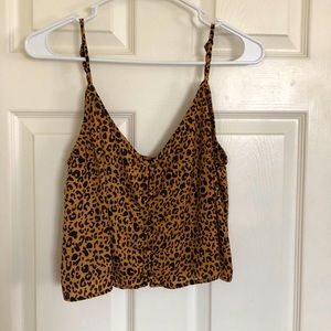 Cheetah print crop